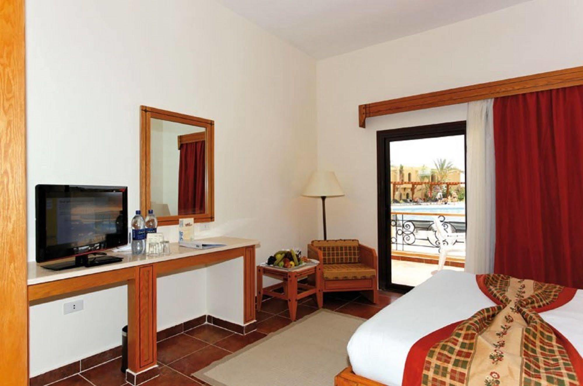 Three Corners Fayrouz Plaza Beach Resort Port Ghalib Esterno foto